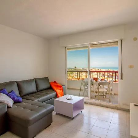 Stunning In With Kitchen Apartamento Torrevieja